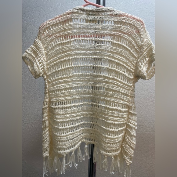 Roxy, Knitted Cover Up, Infant Size 12-18 months, Used, Great Condition - Picture 2 of 4